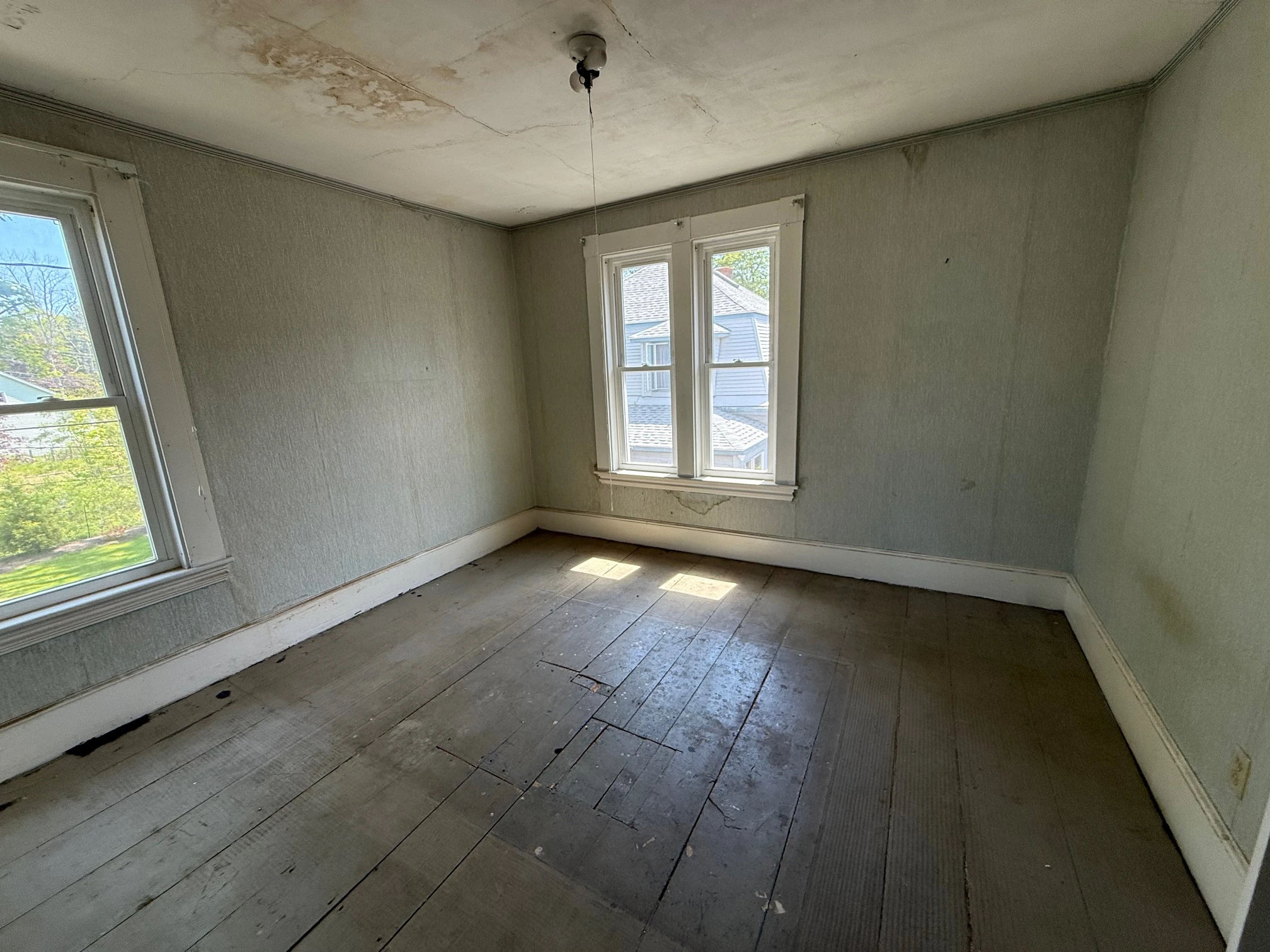 Second upstairs bedroom, as found