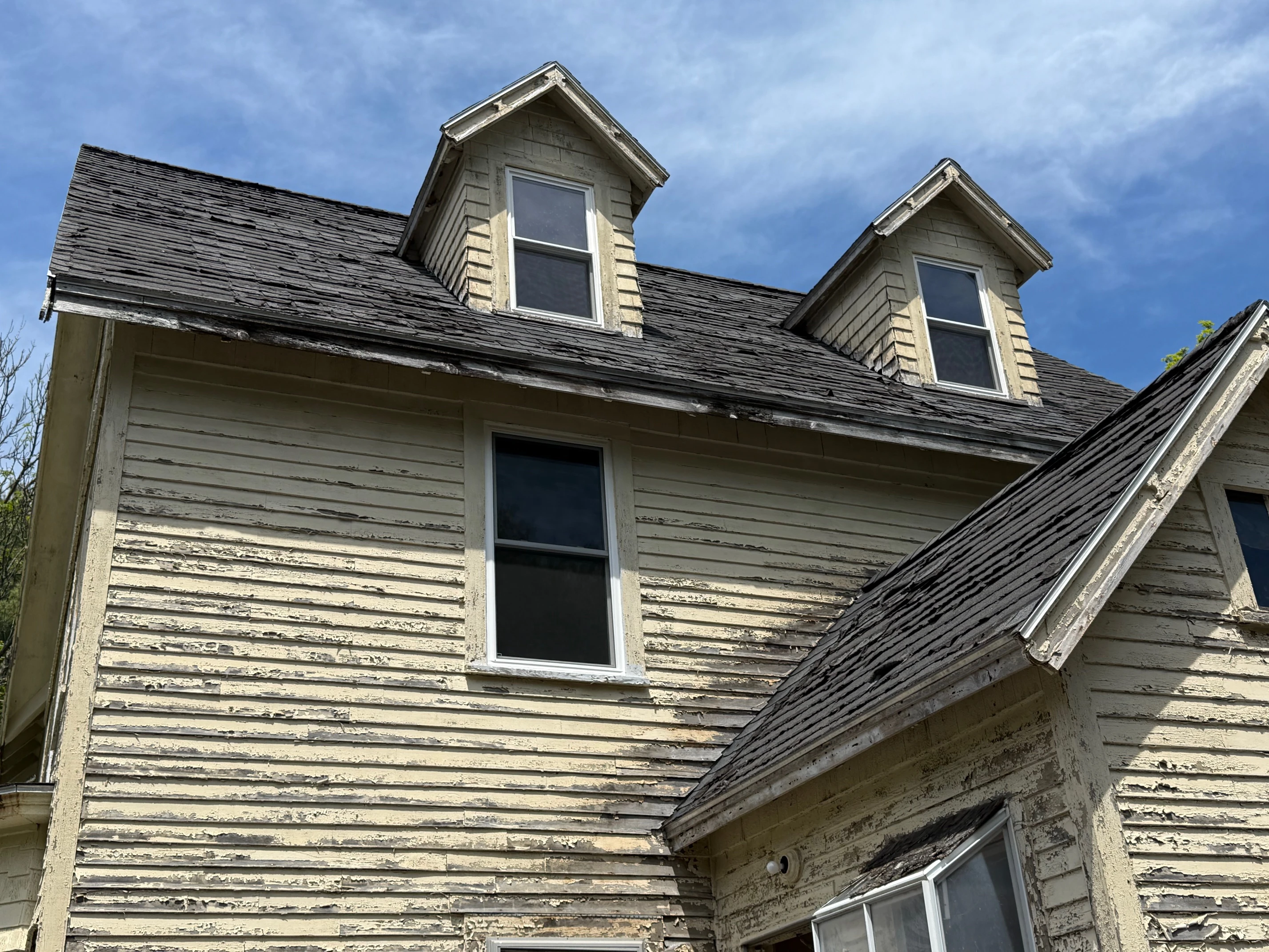 Roofline and dormers before restoration